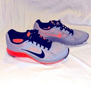 Nike, size 10, Gray, Black & Orange logo.
